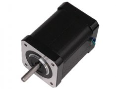直流無刷電機(jī)工作時(shí)，外殼帶電是什么情況？